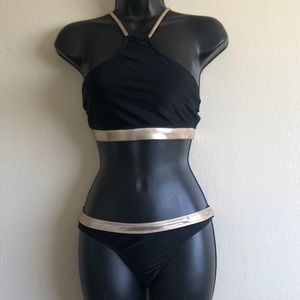 Forever 21 swimwear set